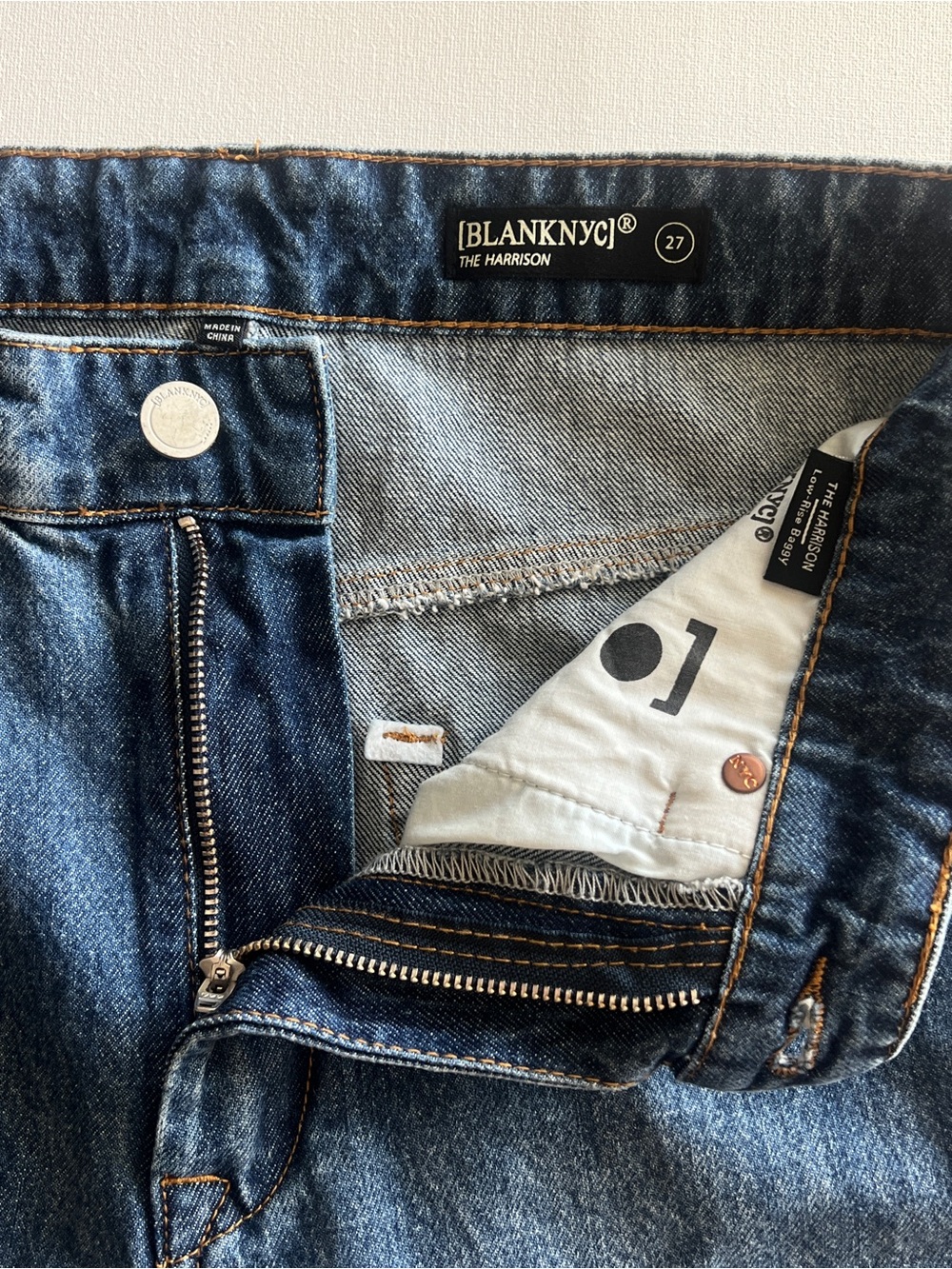 NWT Blanknyc The Harrison Low Rise Baggy Ankle Tie Jeans 27 Midnight Contrast - Picture 5 of 17